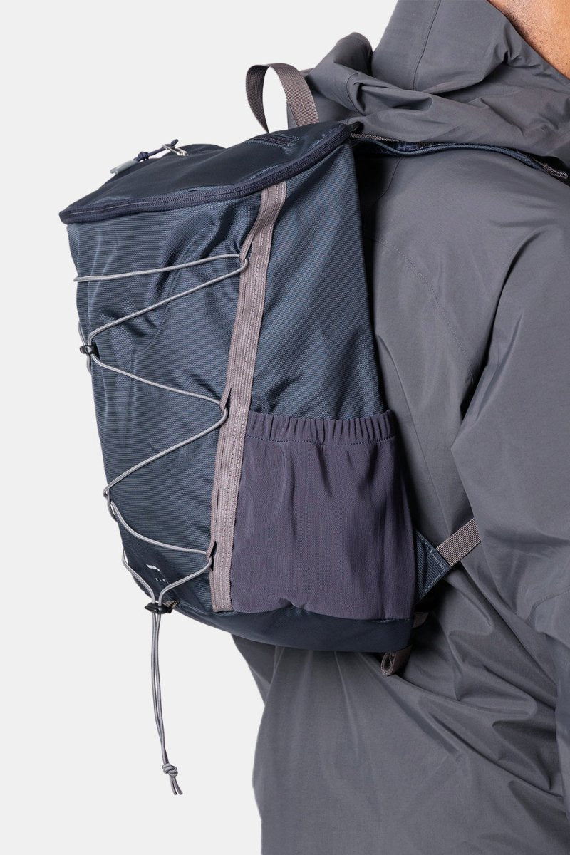 Sandqvist Creek Hike Backpack (Multi Steel / Blue) | Backpacks